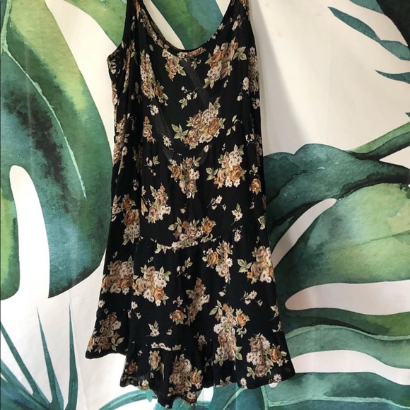 BRANDY MELVILLE DRESS - Picture 1 of 4